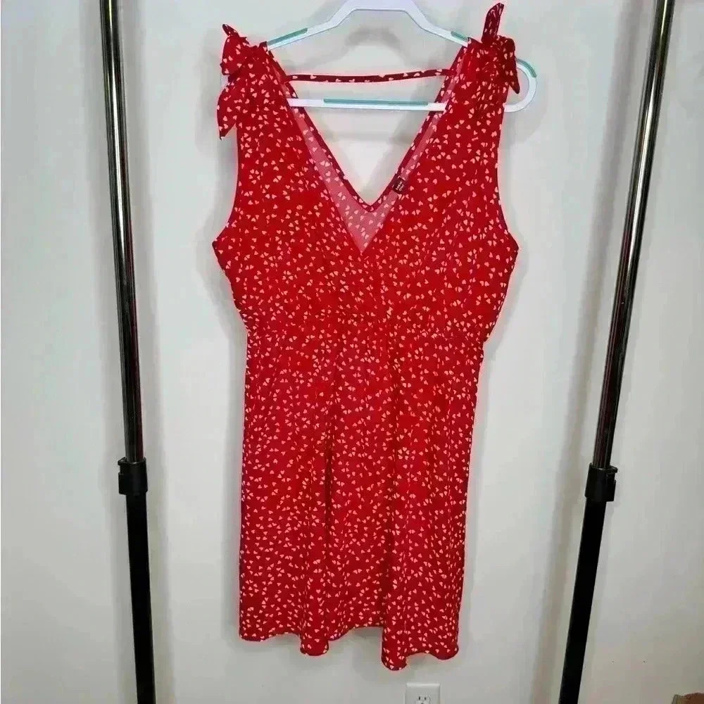 SHEIN Adorable red heart dress with tie shoulder straps, lightweight, size 2XL - Picture 2 of 6
